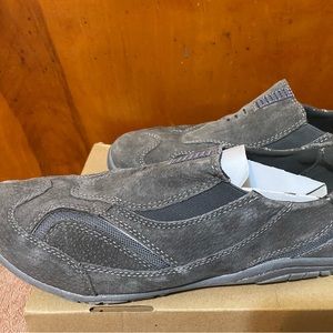 Earth Origins Anchor Gray Slip-On Sz 10M